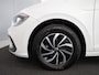 Volkswagen Polo 1.0 TSI Life 95 pk | Verlengde garantie | Navigatie via App | Parkeersensoren | Adaptieve cruise control | LED koplampen |