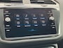 Volkswagen Tiguan 1.4TSIeHybrid 180kW/245PK R-Line Black Style · Panoramadak · Trekhaak · 360°Camera + Parkeersensoren ·