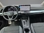 Volkswagen Golf 1.5 eTSI 110KW/150PK Goal · Navigatie · Apple/Android Car Play · Camera + Parkeersensoren · Trekhaak · Garantie t/m 22-07-2027