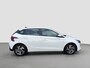 Hyundai i20 1.0 T-GDI 100pk Comfort | Airco | Camera | Carplay | Cruise control | Dodehoek detectie | Navigatie | Parkeersensoren | Digitaal cockpit | Lichtmetalen velgen