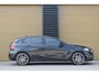 BMW 1-Serie 118i Executive Edition * BMW Live Cockpit * Sportstoelen * Sportstuurwiel *