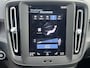 Volvo XC40 1.5 T2 Momentum - Camera achter - Stoelverwarming - Stuurverwarming - Cruisecontrol - Reservewiel