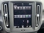 Volvo XC40 1.5 T2 Momentum - Camera achter - Stoelverwarming - Stuurverwarming - Cruisecontrol - Reservewiel
