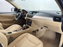 BMW X1 sDrive20i Business | 1e Eig | Pano | Leder | Stoelverw.