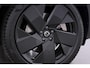Volvo EX40 Single Motor Extended Range Plus Black Ed. 82 kWh | ACC | Panoramadak | Harman/Kardon | 360° Camera | Warmtepomp | Stoel+Stuurverwarming | 20 inch