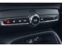 Volvo EX40 Single Motor Extended Range Plus Black Ed. 82 kWh | ACC | Panoramadak | Harman/Kardon | 360° Camera | Warmtepomp | Stoel+Stuurverwarming | 20 inch