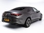 Mercedes-Benz CLA 180 Star Edition Luxury Line Night facelift | Panoramadak | Stoelverwarming | Camera | Sfeerverlichting | Comfortstoel | Draadloze tel. lader | Licht en zicht pakket | Keyless entry, Keyless start