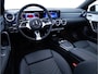 Mercedes-Benz CLA 180 Star Edition Luxury Line Night facelift | Panoramadak | Stoelverwarming | Camera | Sfeerverlichting | Comfortstoel | Draadloze tel. lader | Licht en zicht pakket | Keyless entry, Keyless start