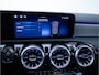 Mercedes-Benz CLA 180 Star Edition Luxury Line Night facelift | Panoramadak | Stoelverwarming | Camera | Sfeerverlichting | Comfortstoel | Draadloze tel. lader | Licht en zicht pakket | Keyless entry, Keyless start