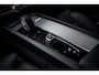 Volvo XC60 2.0 T8 Plug-in hybrid AWD Plus Bright Volvo XC60 2.0 Recharge T8 AWD Plus Bright | Long Range | Trekhaak | Harman Kardon | 360 Camera | Stoel en Stuurverwarming | BLIS | Donker Glas |
