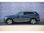 Volvo XC60 2.0 T8 Plug-in hybrid AWD Plus Bright Volvo XC60 2.0 Recharge T8 AWD Plus Bright | Long Range | Trekhaak | Harman Kardon | 360 Camera | Stoel en Stuurverwarming | BLIS | Donker Glas |