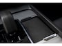 Volvo XC60 2.0 T8 Plug-in hybrid AWD Plus Bright Volvo XC60 2.0 Recharge T8 AWD Plus Bright | Long Range | Trekhaak | Harman Kardon | 360 Camera | Stoel en Stuurverwarming | BLIS | Donker Glas |