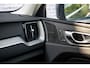 Volvo XC60 2.0 T8 Plug-in hybrid AWD Plus Bright Volvo XC60 2.0 Recharge T8 AWD Plus Bright | Long Range | Trekhaak | Harman Kardon | 360 Camera | Stoel en Stuurverwarming | BLIS | Donker Glas |