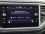 Volkswagen T-Roc 1.5 TSI Style Business | Achteruitrijcamera | Elektrische kofferklep | Adaptieve cruise control | Navigatie | Lane assist | Airco | Carplay|