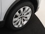 Volkswagen T-Roc 1.5 TSI Style Business | Achteruitrijcamera | Elektrische kofferklep | Adaptieve cruise control | Navigatie | Lane assist | Airco | Carplay|