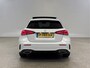 Mercedes-Benz A-klasse 180 Business Solution AMG | Pano | Camera | Virtual | Sfeer | Carplay | LED | Keyless