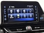 Toyota C-HR / C-HR+ 1.8 Hybrid Style | Dealer Onderhouden | Dodehoek detectie | Parkeersensoren Voor+achter met assistent | Stoel+stuurverwarming | Navigatie | DAB | Climate Control | Climate Control | Cruise Control Adaptive |