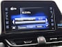 Toyota C-HR / C-HR+ 1.8 Hybrid Style | Dealer Onderhouden | Dodehoek detectie | Parkeersensoren Voor+achter met assistent | Stoel+stuurverwarming | Navigatie | DAB | Climate Control | Climate Control | Cruise Control Adaptive |