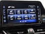 Toyota C-HR / C-HR+ 1.8 Hybrid Style | Dealer Onderhouden | Dodehoek detectie | Parkeersensoren Voor+achter met assistent | Stoel+stuurverwarming | Navigatie | DAB | Climate Control | Climate Control | Cruise Control Adaptive |