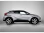 Toyota C-HR / C-HR+ 1.8 Hybrid Style | Dealer Onderhouden | Dodehoek detectie | Parkeersensoren Voor+achter met assistent | Stoel+stuurverwarming | Navigatie | DAB | Climate Control | Climate Control | Cruise Control Adaptive |