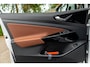 Volkswagen ID.4 Tech 77 kWh Soh 89% I Trekhaak I IQ Light I Panoramadak I Luxe interieur I ergoActive I Adaptive Cruise I BTW