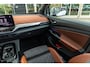 Volkswagen ID.4 Tech 77 kWh Soh 89% I Trekhaak I IQ Light I Panoramadak I Luxe interieur I ergoActive I Adaptive Cruise I BTW