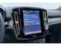 Volvo EX40 Single Motor Extended Range Plus Black Edition | 82 kWh | ACC | Warmtepomp | Half leder/ Alcantara | Harman/Kardon | BLIS | Keyless | Stoel+Stuurverwarming | 20 Inch