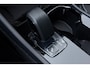 Volvo EX40 Single Motor Extended Range Plus Black Edition | 82 kWh | ACC | Warmtepomp | Half leder/ Alcantara | Harman/Kardon | BLIS | Keyless | Stoel+Stuurverwarming | 20 Inch