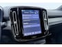 Volvo EX40 Single Motor Extended Range Plus Black Edition | 82 kWh | ACC | Warmtepomp | Half leder/ Alcantara | Harman/Kardon | BLIS | Keyless | Stoel+Stuurverwarming | 20 Inch