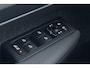 Volvo EX40 Single Motor Extended Range Plus Black Edition | 82 kWh | ACC | Warmtepomp | Half leder/ Alcantara | Harman/Kardon | BLIS | Keyless | Stoel+Stuurverwarming | 20 Inch