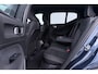 Volvo EX40 Single Motor Extended Range Plus Black Edition | 82 kWh | ACC | Warmtepomp | Half leder/ Alcantara | Harman/Kardon | BLIS | Keyless | Stoel+Stuurverwarming | 20 Inch