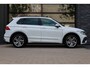 Volkswagen Tiguan 1.4 TSI eHybrid R-Line Business | BTW | PANORAMADAK | IQ-LIGHT | KEYLESS | ACC | ELEK KOFFERKLEP |