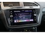 Volkswagen Tiguan 1.4 TSI eHybrid R-Line Business | BTW | PANORAMADAK | IQ-LIGHT | KEYLESS | ACC | ELEK KOFFERKLEP |