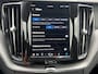 Volvo XC60 2.0 T8 455 Pk AWD Plus Dark 2.0 T8 455 Pk AWD Plus Dark Navigatie Trekhaak Panoramdak Elek Comfortstoelen Leder Full Led Harman Kardon Blis Pilot Assist Acc Getint Glas Plug-in hybrid