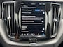 Volvo XC60 2.0 T8 455 Pk AWD Plus Dark 2.0 T8 455 Pk AWD Plus Dark Navigatie Trekhaak Panoramdak Elek Comfortstoelen Leder Full Led Harman Kardon Blis Pilot Assist Acc Getint Glas Plug-in hybrid