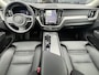 Volvo XC60 2.0 T8 455 Pk AWD Plus Dark 2.0 T8 455 Pk AWD Plus Dark Navigatie Trekhaak Panoramdak Elek Comfortstoelen Leder Full Led Harman Kardon Blis Pilot Assist Acc Getint Glas Plug-in hybrid