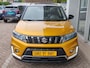 Suzuki Vitara 1.4 BOOSTERJET STYLE SMART HYBRID Open dak | Alcantara | Keyless | Parkeersensoren V+A