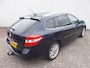 Renault Laguna Estate 2.0 16V Dynamque ( GEEN APK / ZO MEE! )