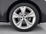 SEAT Leon 1.5 eTSI FR Launch Edition / Navigatie / App connect / Dodehoek herkenning / Parkeersensoren V+A /