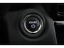 Toyota Yaris Cross 1.5 Hybrid Dynamic | Trekhaak | Apple Carplay / Android Auto | Stoel-/stuurverwarming | Verwarmbare voorruit | Adaptive Cruise | Full LED | Keyless | Clima | Camera | 17 inch