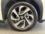 Toyota Aygo X 1.0 VVT-i Automaat Pulse Navigatie Apple Carplay/Android Auto Camera 17" Lichtmetalen Velgen Climate Control Adaptive Cruise Control Two Tone