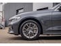 BMW 3-Serie Touring 330e eDrive Edition | leder | Stoelverwarming | Digitaal dashboard | Navigatie | Keyless | Apple Carplay/Android Auto | Elektrisch bedienbare achterklep | NL-auto | Apple Carplay/Android Auto|telefoonintegratie premium | Cruise control | Electronic climate controle
