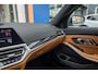 BMW 3-Serie Touring 330e eDrive Edition | leder | Stoelverwarming | Digitaal dashboard | Navigatie | Keyless | Apple Carplay/Android Auto | Elektrisch bedienbare achterklep | NL-auto | Apple Carplay/Android Auto|telefoonintegratie premium | Cruise control | Electronic climate controle