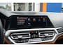 BMW 3-Serie Touring 330e eDrive Edition | leder | Stoelverwarming | Digitaal dashboard | Navigatie | Keyless | Apple Carplay/Android Auto | Elektrisch bedienbare achterklep | NL-auto | Apple Carplay/Android Auto|telefoonintegratie premium | Cruise control | Electronic climate controle