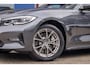 BMW 3-Serie Touring 330e eDrive Edition | leder | Stoelverwarming | Digitaal dashboard | Navigatie | Keyless | Apple Carplay/Android Auto | Elektrisch bedienbare achterklep | NL-auto | Apple Carplay/Android Auto|telefoonintegratie premium | Cruise control | Electronic climate controle