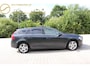Volvo V60 2.4 D6 AWD Plug-In Hybrid Summum | climate & cruise control | leder | schuifdak | camera | stoelverwarming | stuurverwarming