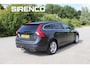 Volvo V60 2.4 D6 AWD Plug-In Hybrid Summum | climate & cruise control | leder | schuifdak | camera | stoelverwarming | stuurverwarming