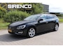 Volvo V60 2.4 D6 AWD Plug-In Hybrid Summum | climate & cruise control | leder | schuifdak | camera | stoelverwarming | stuurverwarming