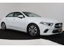 Mercedes-Benz A-klasse 180 Business Solution (NAVIGATIE, CAMERA, STOELVERWARMING, CRUISE, PDC, NL-AUTO, GOED ONDERHOUDEN)