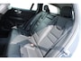 Volvo V60 2.0 T5 Inscription | Panoramadak | Cruise Control | Parkeersensoren achter | Lederen bekleding | Stoelverwarming voorzijde | Apple Carplay | Android Auto | Standkachel |